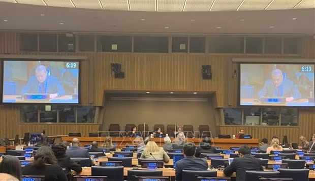 Вьетнам ставит людей в центр политики социально-экономического развития ảnh 1 Вьетнам ставит людей в центр политики социально-экономического развития ảnh 1