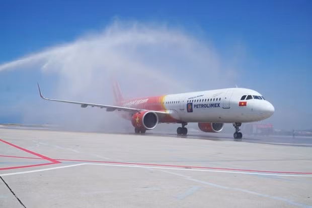 Vietjet рассчитывает получить прибыль в 2022 году, развивает электронную логистику и выплатит 20% дивидендов по акциям ảnh 2