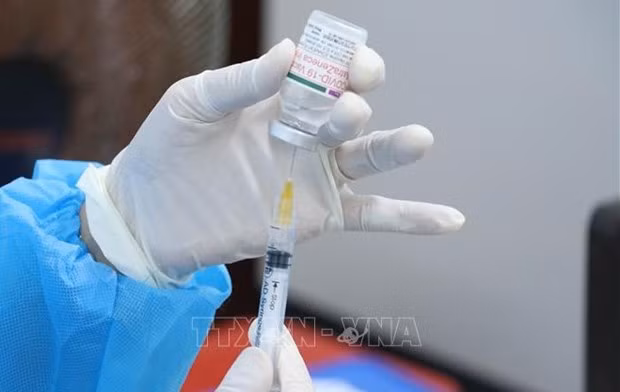 Куангнинь сделает прививку от COVID-19 детям 12-17 лет 30 октября ảnh 1
