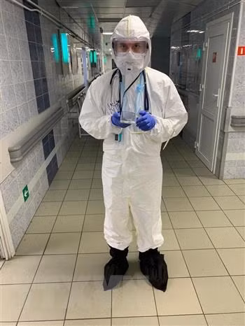 Вьетнамская диаспора в России внесла лепту в борьбу с COVID-19 ảnh 2