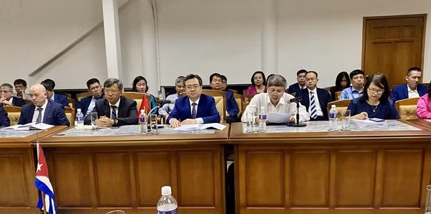 Открылась 41-я сессия вьетнамско-кубинского межправительственного комитета ảnh 2 Открылась 41-я сессия вьетнамско-кубинского межправительственного комитета ảnh 2