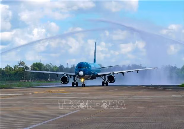 Vietnam Airlines запускает еще 3 внутренних воздушных маршрута ảnh 1 Vietnam Airlines запускает еще 3 внутренних воздушных маршрута ảnh 1