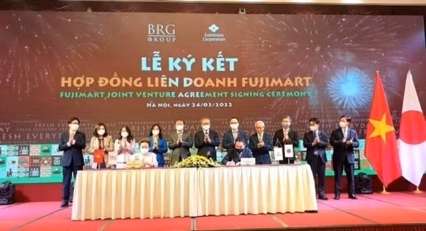 Группа BRG совместно с японским партнером откроет больше магазинов FujiMart во Вьетнаме ảnh 1