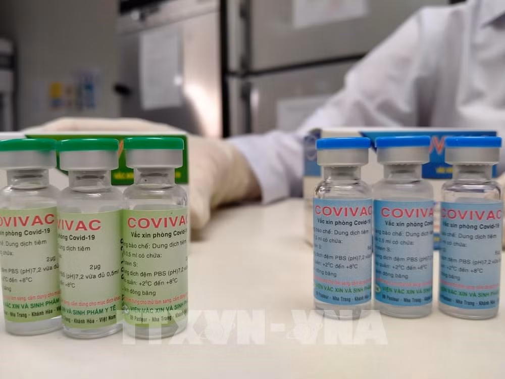 Объявлен поиск добровольцев для тестирования второй вакцины от COVID-19 отечественного производства ảnh 1