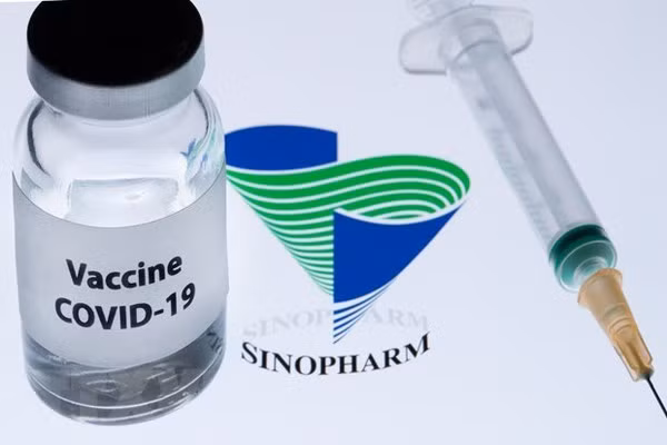 Минздрав лицензировал китайскую вакцину Vero Cell против COVID-19 ảnh 1