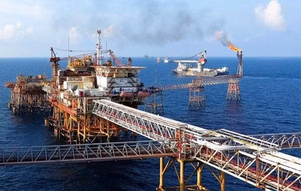 На семинаре обсуждаются проекты поправок в Закон о нефти ảnh 1 На семинаре обсуждаются проекты поправок в Закон о нефти ảnh 1