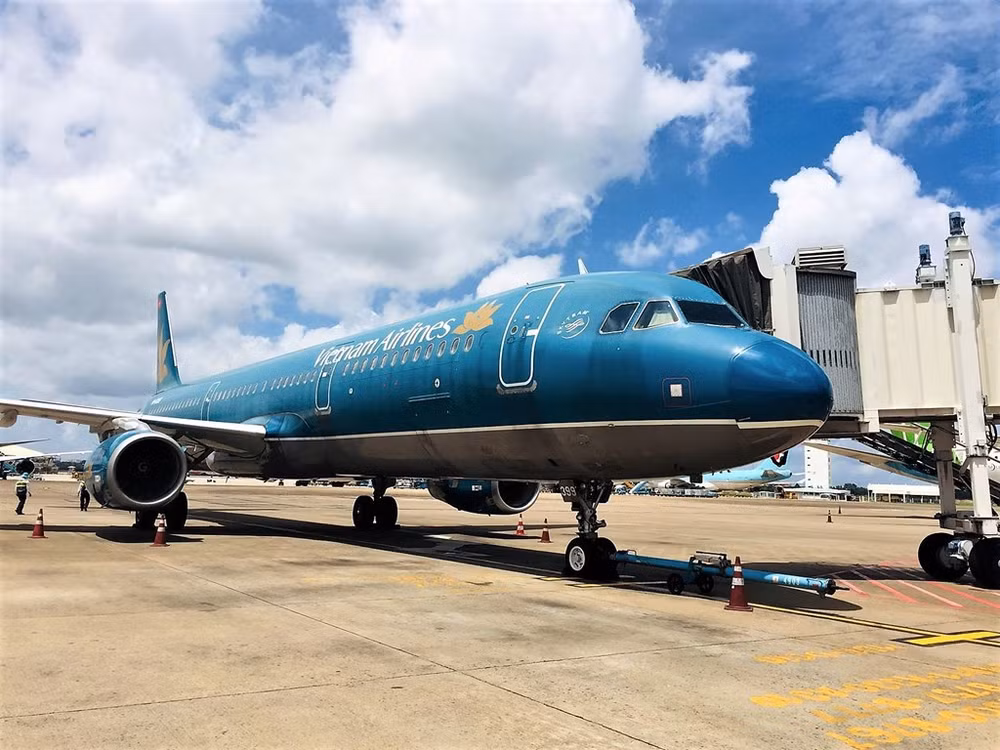 Vietnam Airlines выполнили 7 рейсов в первый день возобновления внутренних рейсов ảnh 1
