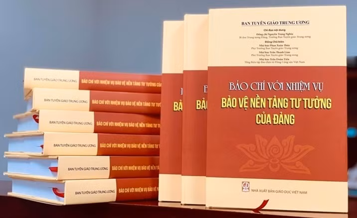 Вышла серия книг «Защита идейных основ Партии» ảnh 1