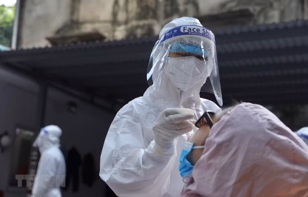 Вечером 13 июля во Вьетнаме зарегистрированы 852 новых случая COVID-19 ảnh 1 Вечером 13 июля во Вьетнаме зарегистрированы 852 новых случая COVID-19 ảnh 1