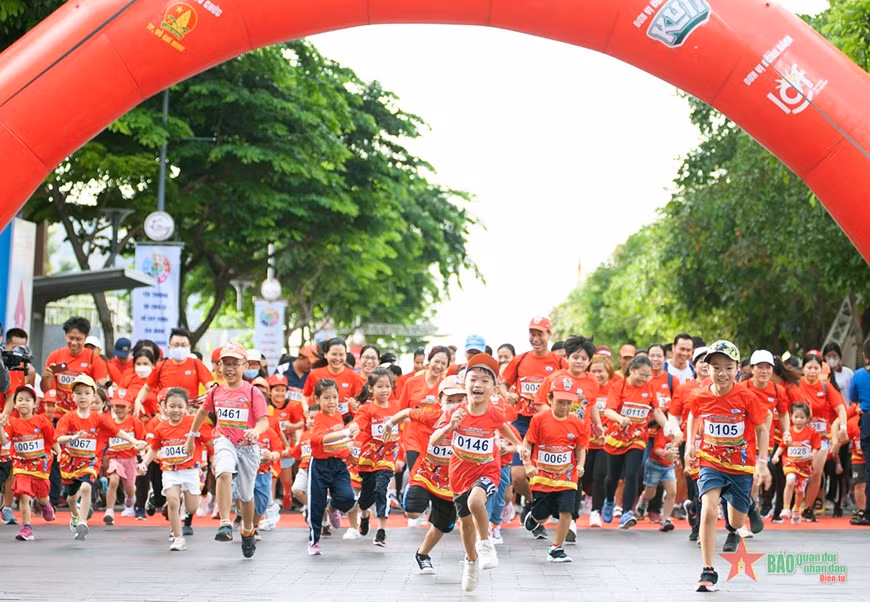 3.000 детей по всей стране примут участие в беге “Lof Kun Happy Run” в Хошимине ảnh 1 3.000 детей по всей стране примут участие в беге “Lof Kun Happy Run” в Хошимине ảnh 1