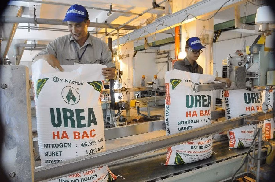 Предприятия по производству удобрений применяют современные технологии для снижения выбросов ảnh 2