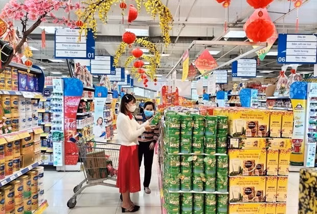 Розничные продажи товаров и услуг выросли на 20% в январе ảnh 1