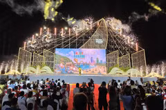 Церемония открытия фестиваля Enjoy Danang Festival 2026 в Дананге. Фото: ВИА