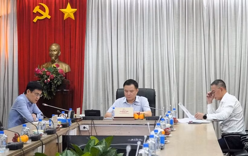 Генеральный директор Petrovietnam Ле Нгок Шон 2 августа возглавил онлайн-совещание, посвященное реализации цифровых инициатив группы в системе планирования ресурсов предприятия (ERP) (Фото: pvn.vn) 