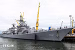 Военный корабль ВМС Индии INS Delhi пришвартовался в порту Тьенса, начав визит в город Дананг. Фото: ВИА.