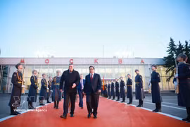 Церемония проводов Премьер-министра Фам Минь Тьиня в аэропорту Внуково-2, Москва (Фото: ВИА)