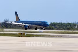 Vietnam Airlines перенаправляет рейсы в районах, пострадавших от тайфуна (Фото: Bnews)