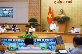 Премьер-министр Ле Минь Хынг подводит итоги очередного заседания Правительства за сентябрь 2026 года и онлайн-конференции Правительства с местными органами власти (Фото: ВИА) 