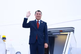 Премьер-министр Ле Минь Хынг завершил участие в Саммите, посвящённом 35-летию отношений между АСЕАН и Россией (Фото: ВИА)